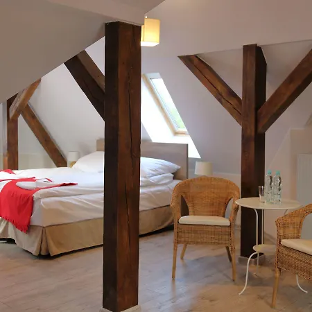 Estalagem Stary Mlyn Strzeszyn Lubowo (Szczecinek)