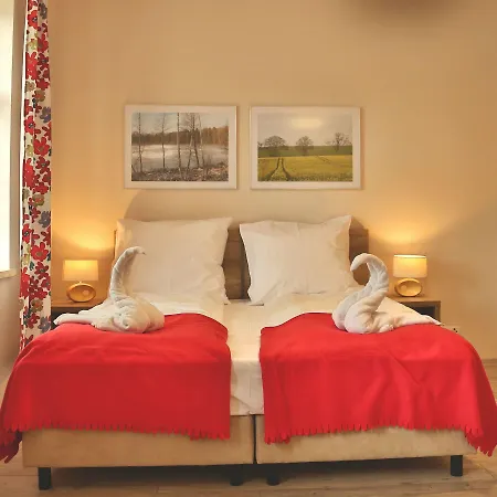 Stary Mlyn Strzeszyn Estalagem 3*