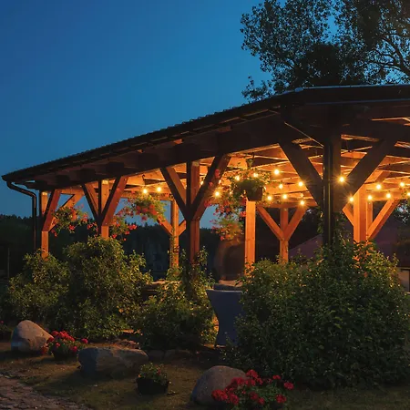 Stary Mlyn Strzeszyn 3* Lubowo (Szczecinek)