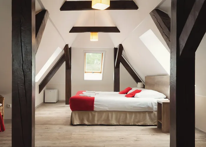 Penzion Stary Mlyn Strzeszyn Lubowo (Szczecinek)