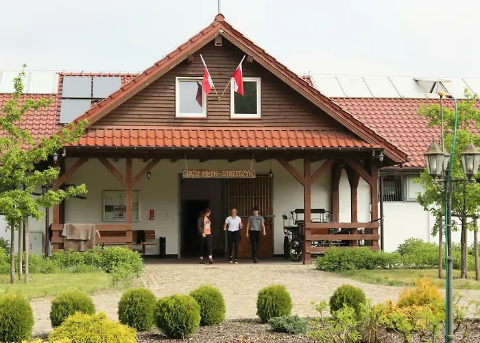 Stary Mlyn Strzeszyn Penzion 3*